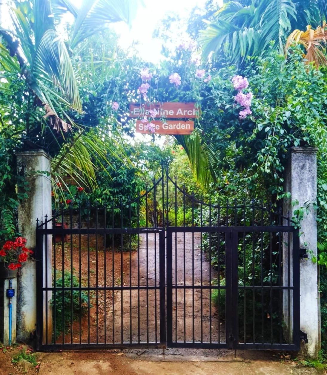 Отель Ella Nine Arch Spice Garden Экстерьер фото